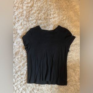 American eagle, size large, black T-shirt